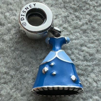 Charm Vestido Princesa Cenicienta Disney Pandora Vista Del Costado