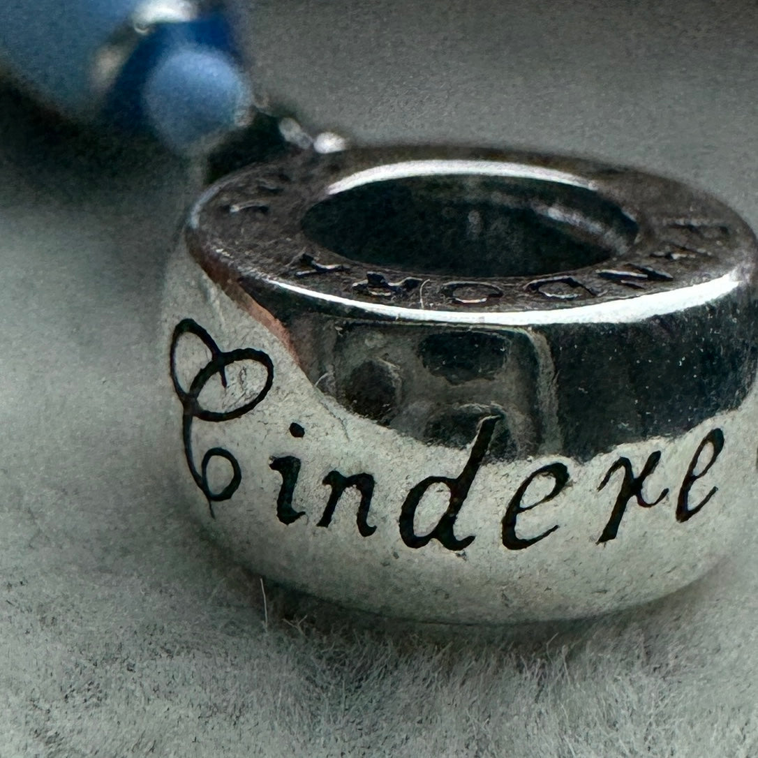 Charm Vestido Princesa Cenicienta Disney Pandora Vista Del Grabado Del Aro