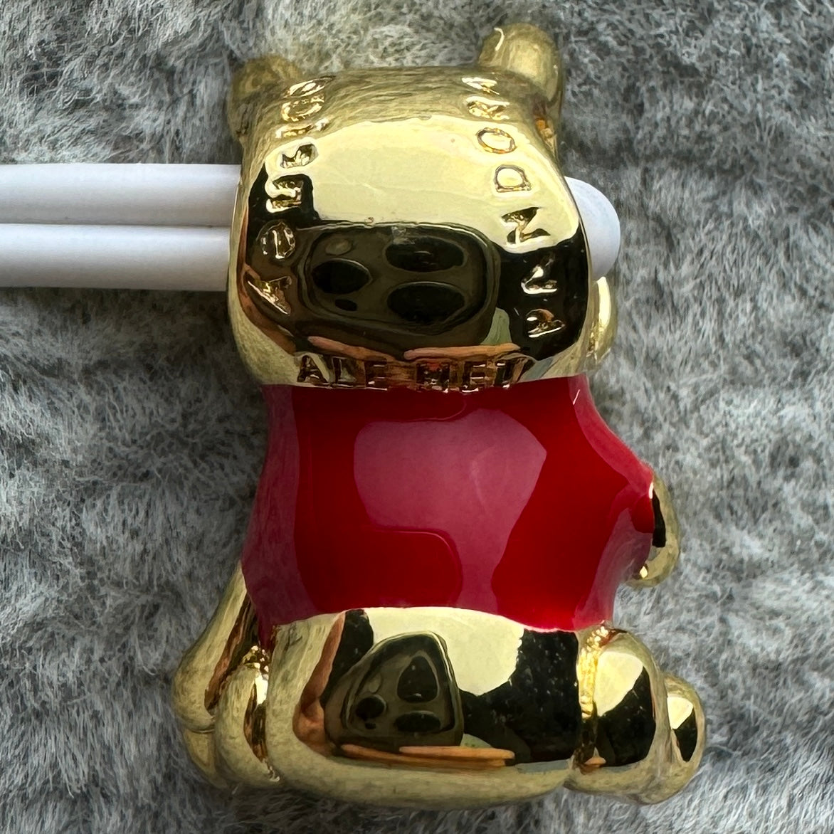 Charm Winnieh Pooh Dorado Disney Pandora Vista Desde Atrás