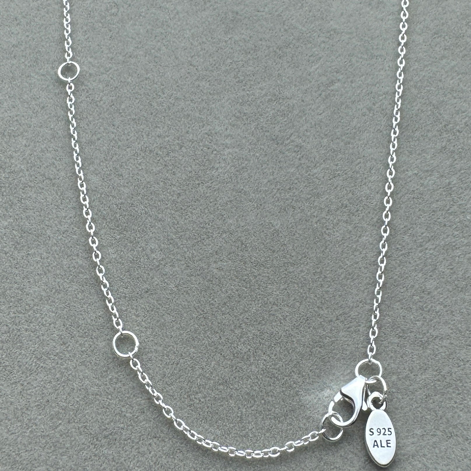 Collar Delgado 45 cm Pandora Vista Del Broche