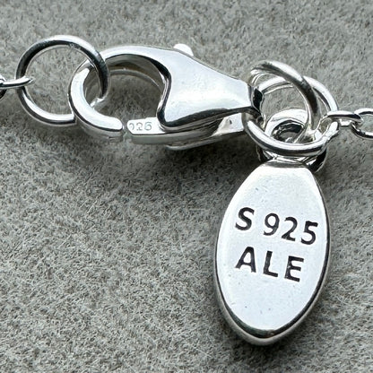 Collar Delgado 45 cm Pandora Vista Desde Atrás Del Broche