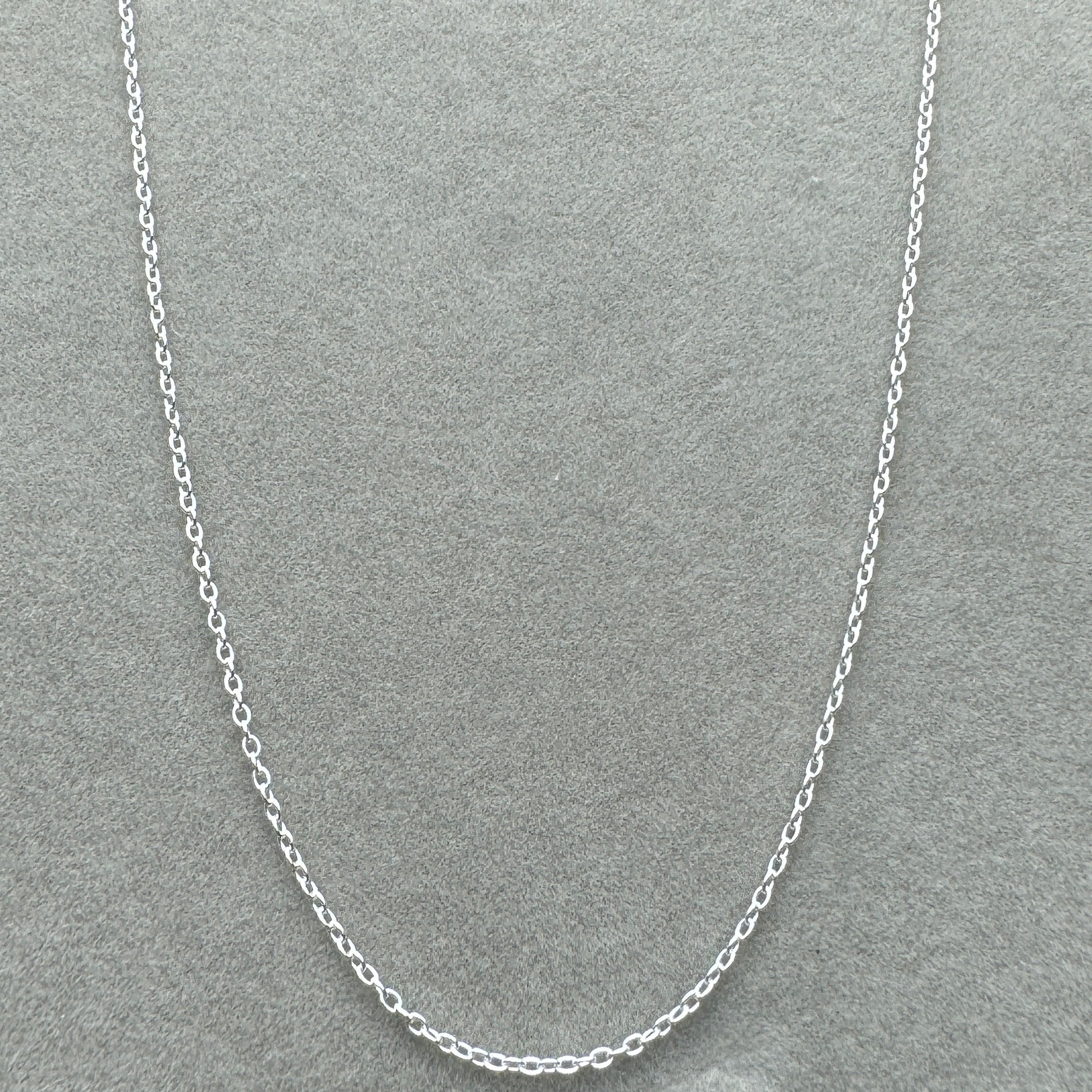 Collar Delgado 45 cm Pandora Vista Frontal