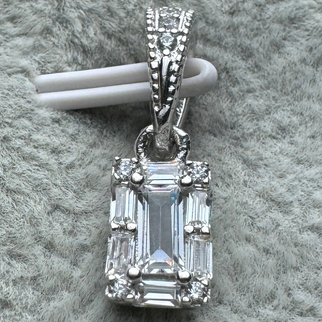 Charm Colgante Rectángulo Brillante Transparente