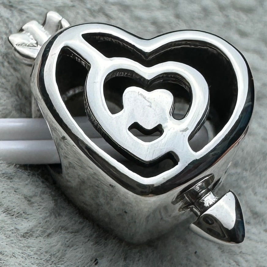 Charm Corazón Flecha Atravesada