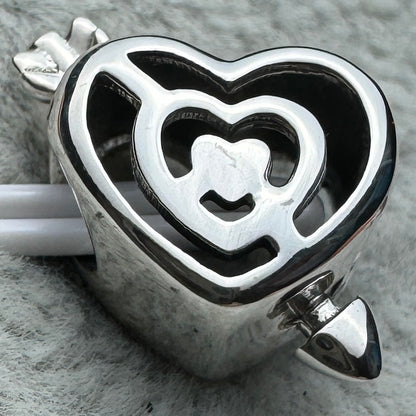 Charm Corazón Flecha Atravesada