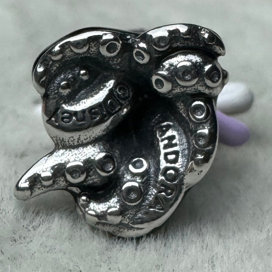 Charm Villana Ursula Disney Princesa Sirenita