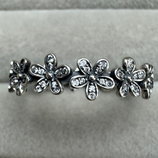 Anillo Flores Brillantes