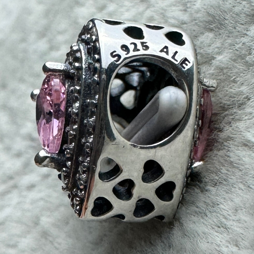 Charm Corazón Nivelado Rosa