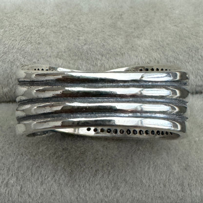 Anillo Entrelazado Brillante