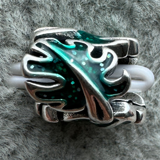 Charm Hoja De Monstera Verde