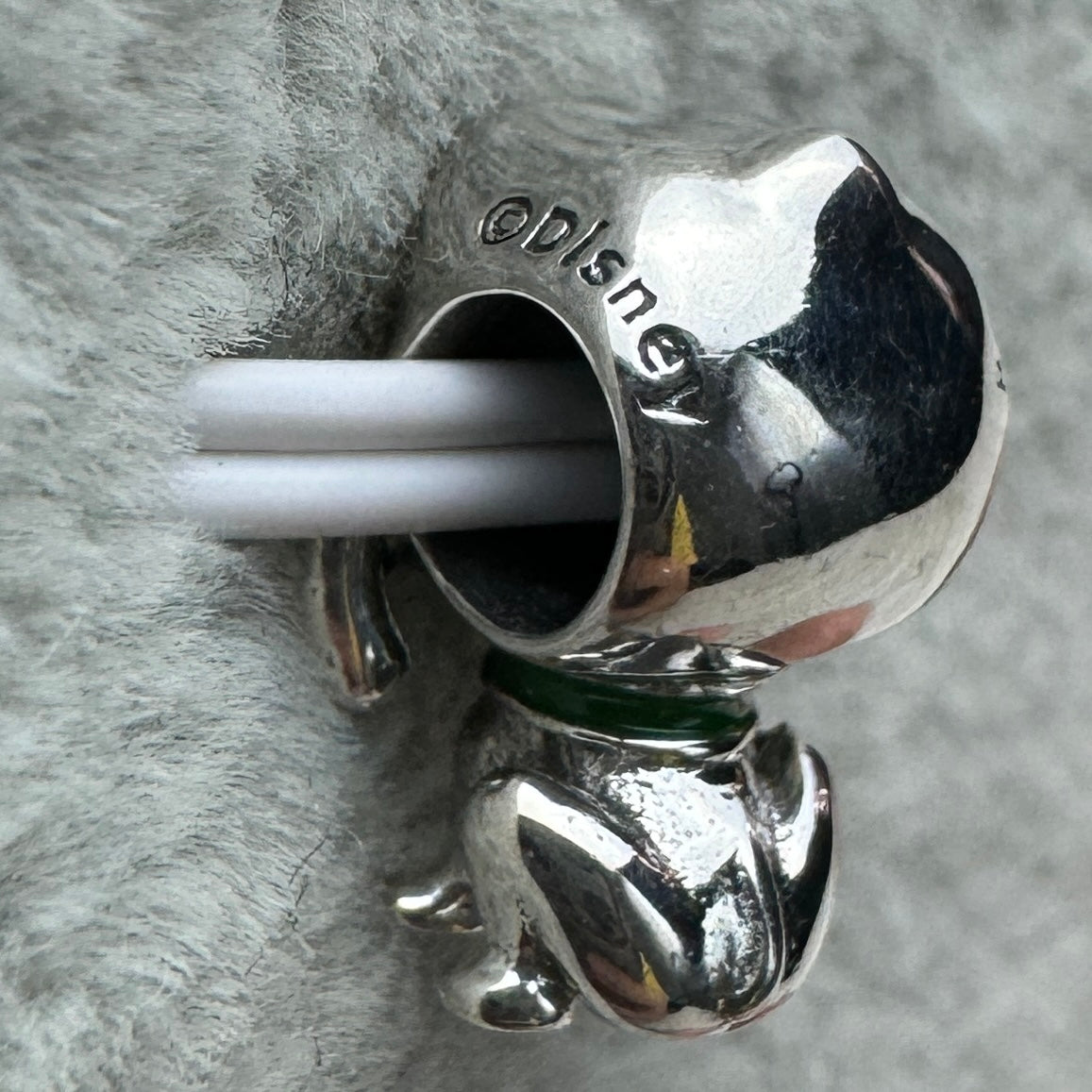 Charm Pluto Disney