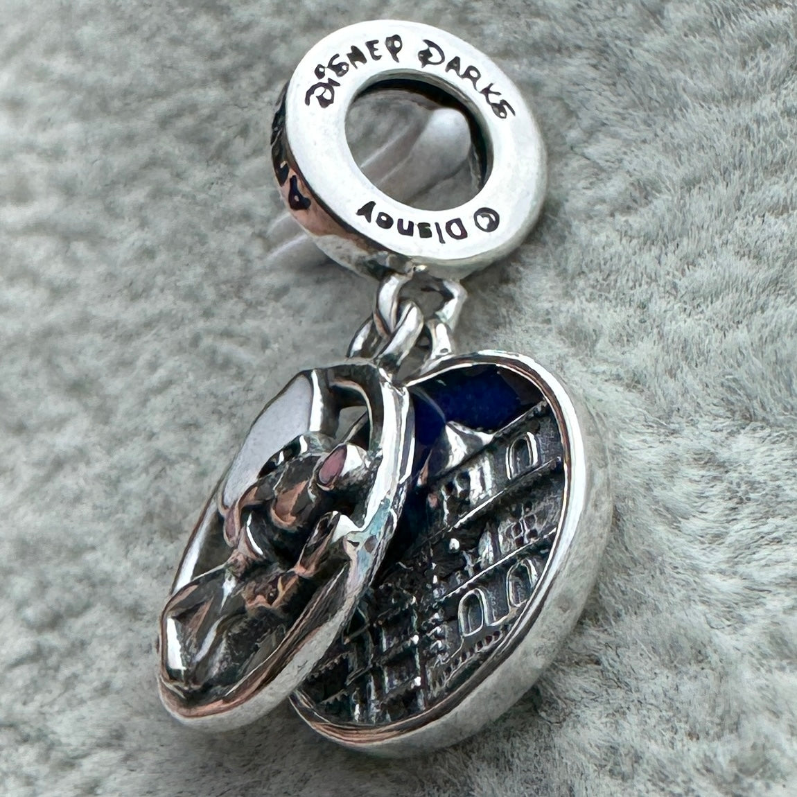 Charm Colgante Doble Remy Ratatouille