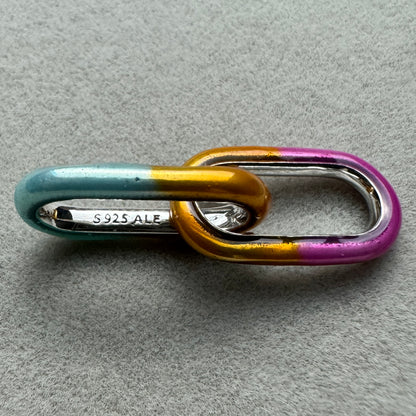 Charm Eslabones Azul, Amarillo Y Morado Me