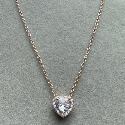 Collar Corazón Elevado Brillante Baño Rosa 45 cm (Ajustable A 40 cm)