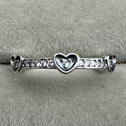 Anillo Corazones Radiantes Brillantes