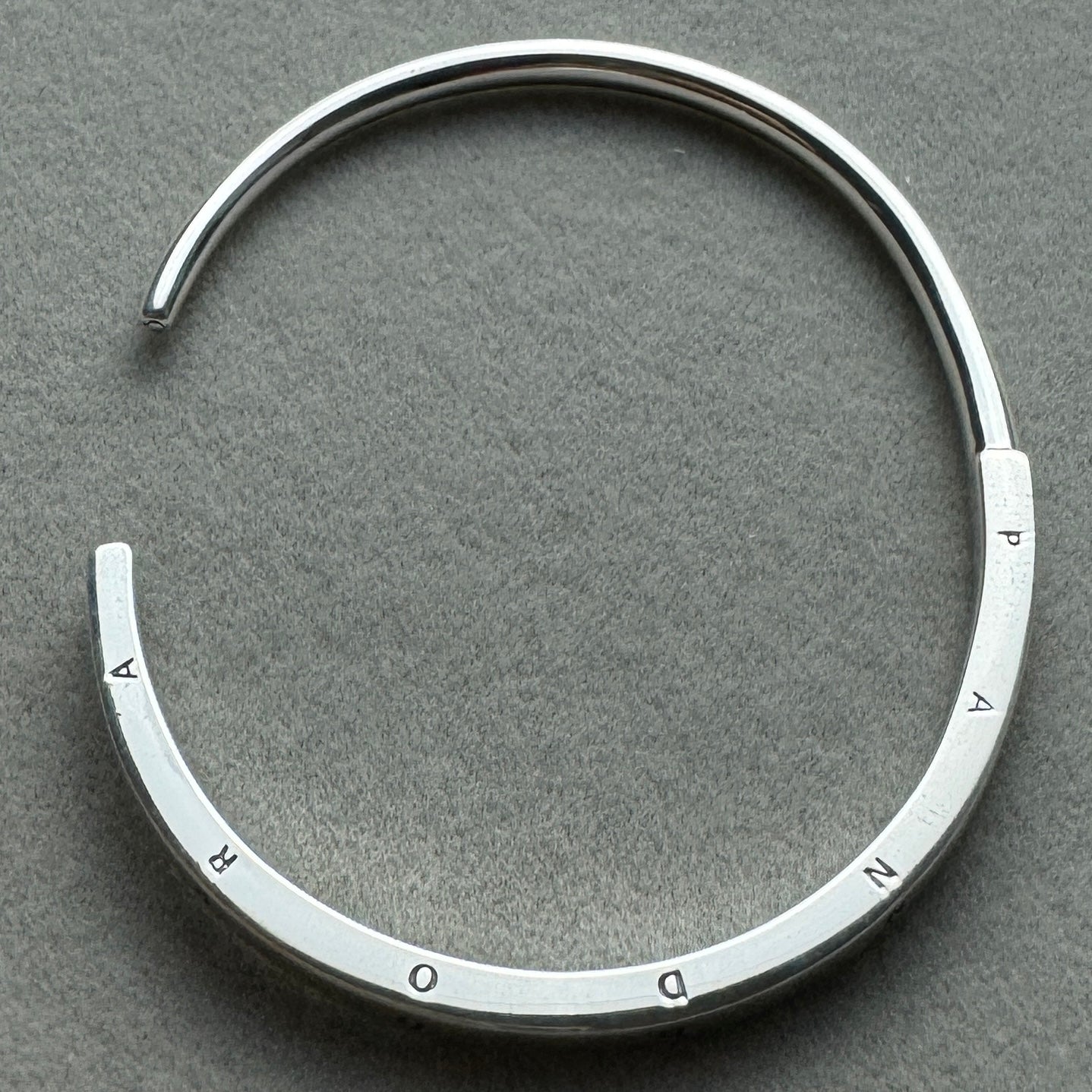 Brazalete Signature