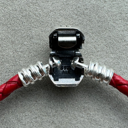 Brazalete De Cuero Rojo
