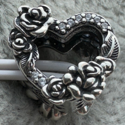 Charm Corazón Y Rosas