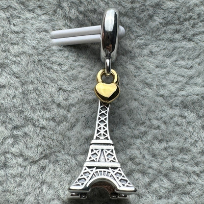 Charm Colgante Torre Eiffel París Con Corazón Dorado