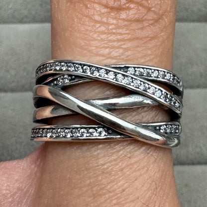 Anillo Entrelazado Brillante