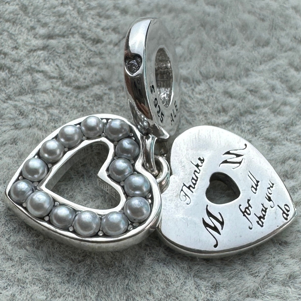 Charm Colgante Doble Corazón Con Perlas (Gracias Mamá Por Todo Lo Que Haces)