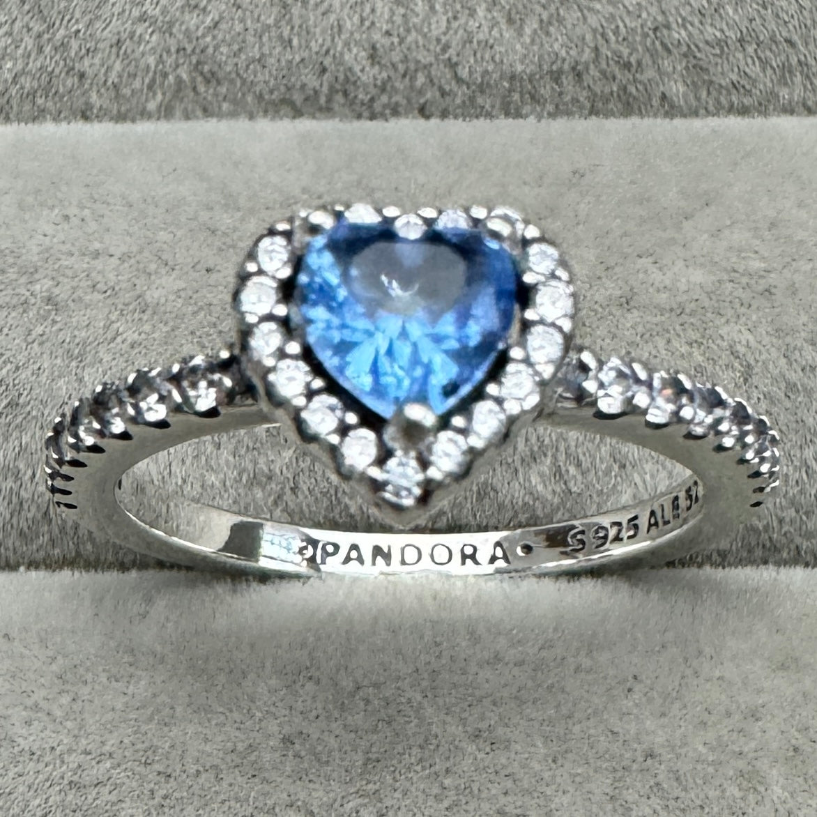 Anillo Corazón Elevado Brillante Azul