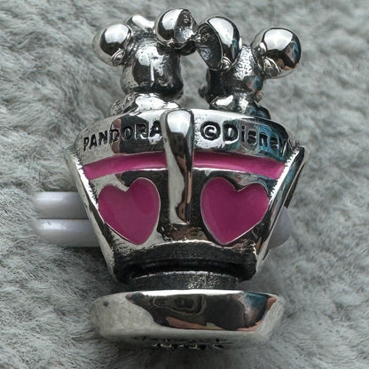 Charm Taza Mickey Y Minnie Disney Parks