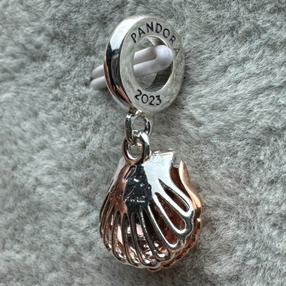 Charm Colgante Concha Que Se Abre