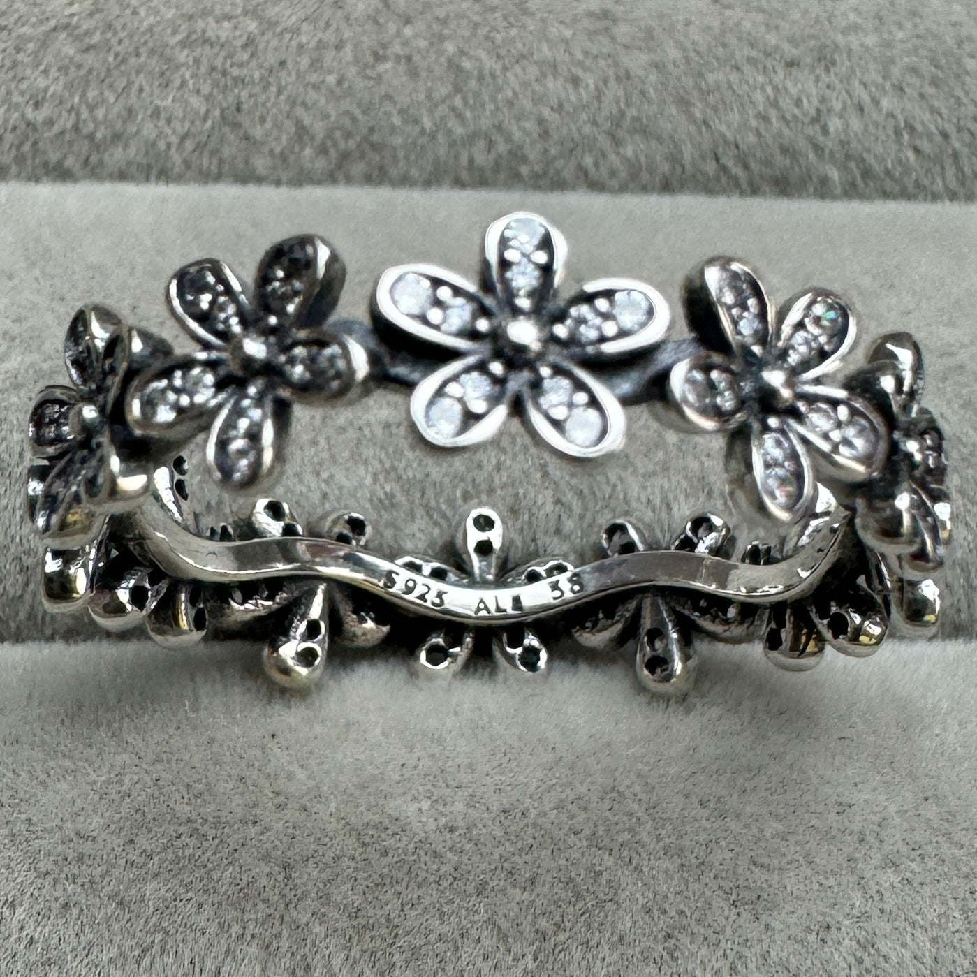 Anillo Flores Brillantes